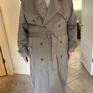 London Fog Trench Coat 42R